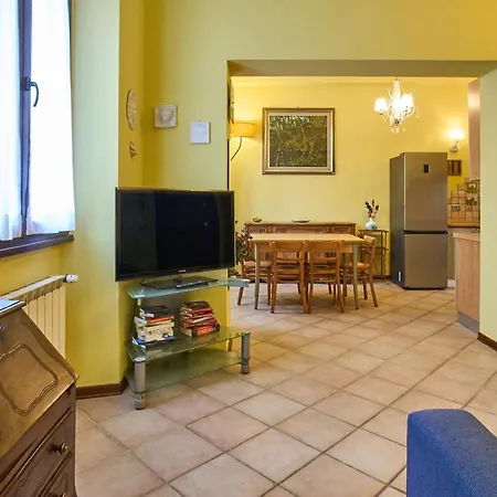 Διαμέρισμα Cozy Flat Historic Center Comfortable Wifi Φλωρεντία